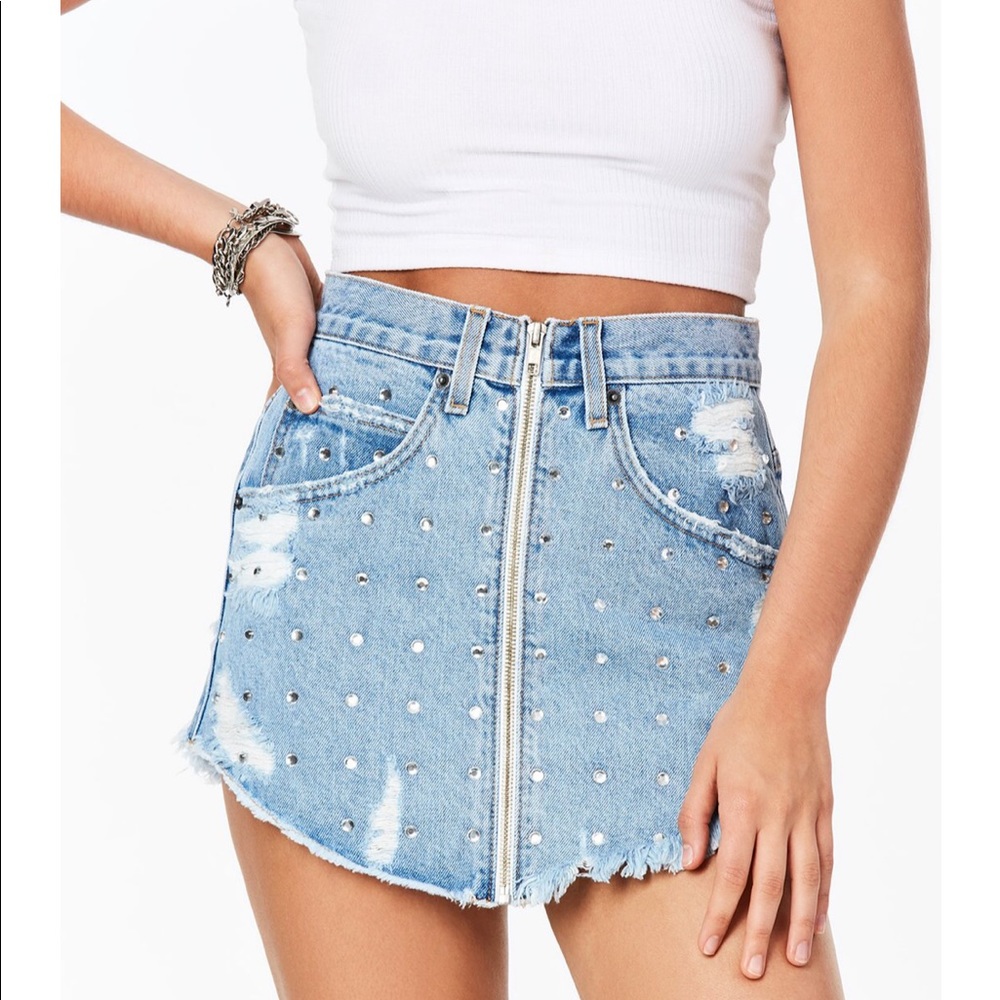 LF S/Sum all over rhinestone zip front skirt.